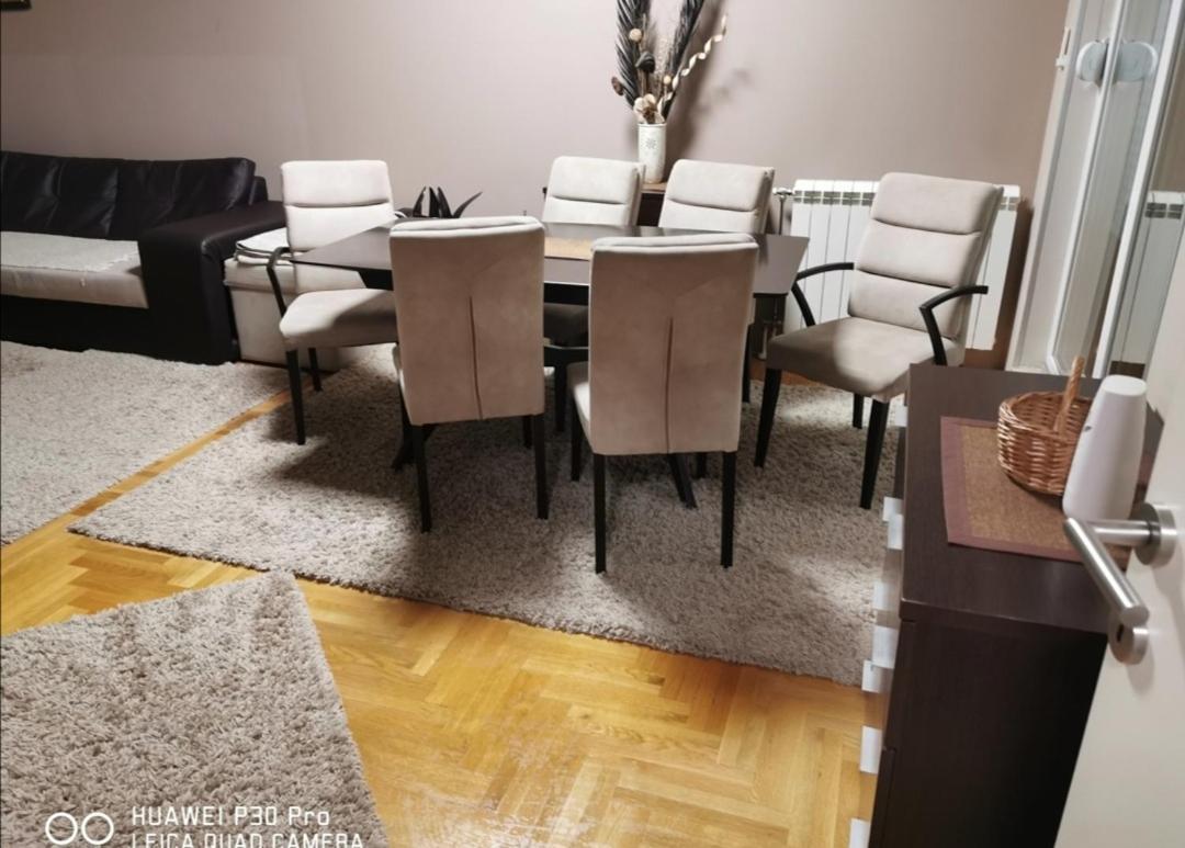 Mint Apartment Сремска Митровица Екстериор снимка